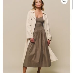 Reformation Kensington Trench Coat in oyster